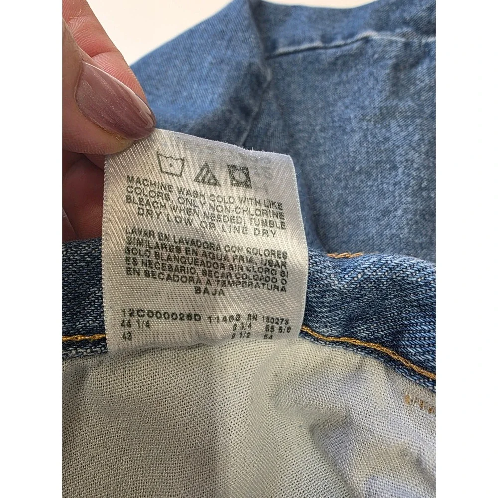 Wrangler Mens Relaxed Fit Denim Shorts Blue Medium Wash Size 42 - Picture 4 of 8